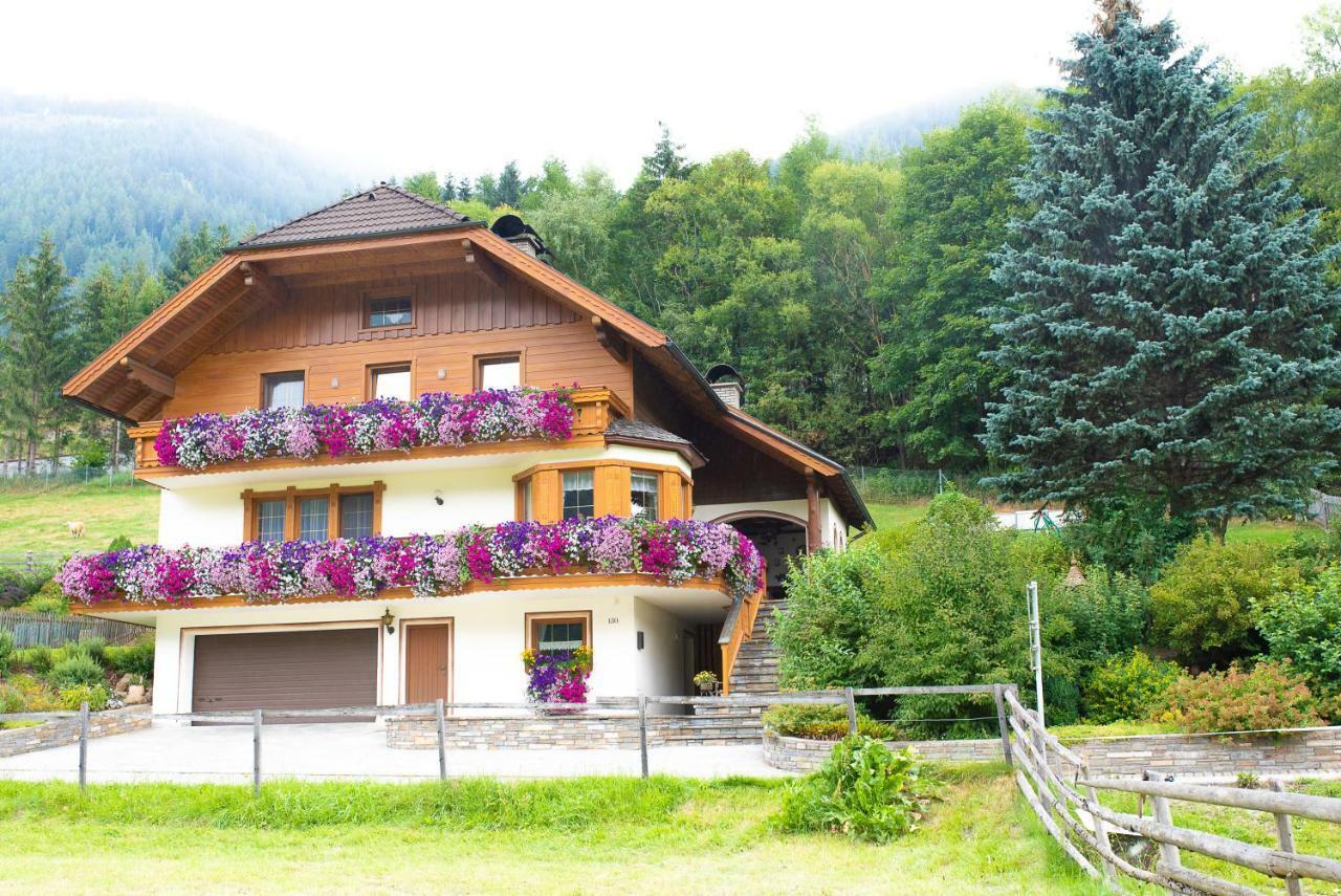 Haus Lassacher Санкт-Михель  Экстерьер фото